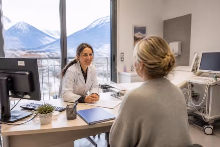 Offre d&rsquo;Emploi : Médecin en Médecine Polyvalente (H/F) à Saint-Jean-de-Maurienne (73300) – Rejoignez Notre Équipe sur Figaro Emploi
